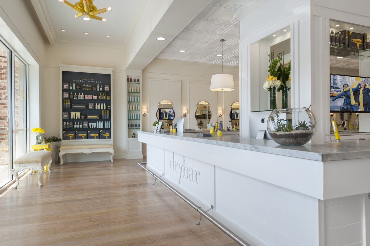 DRYBAR BLOWS INTO CARY AT WAVERLY PLACE WITH GRAND OPENING